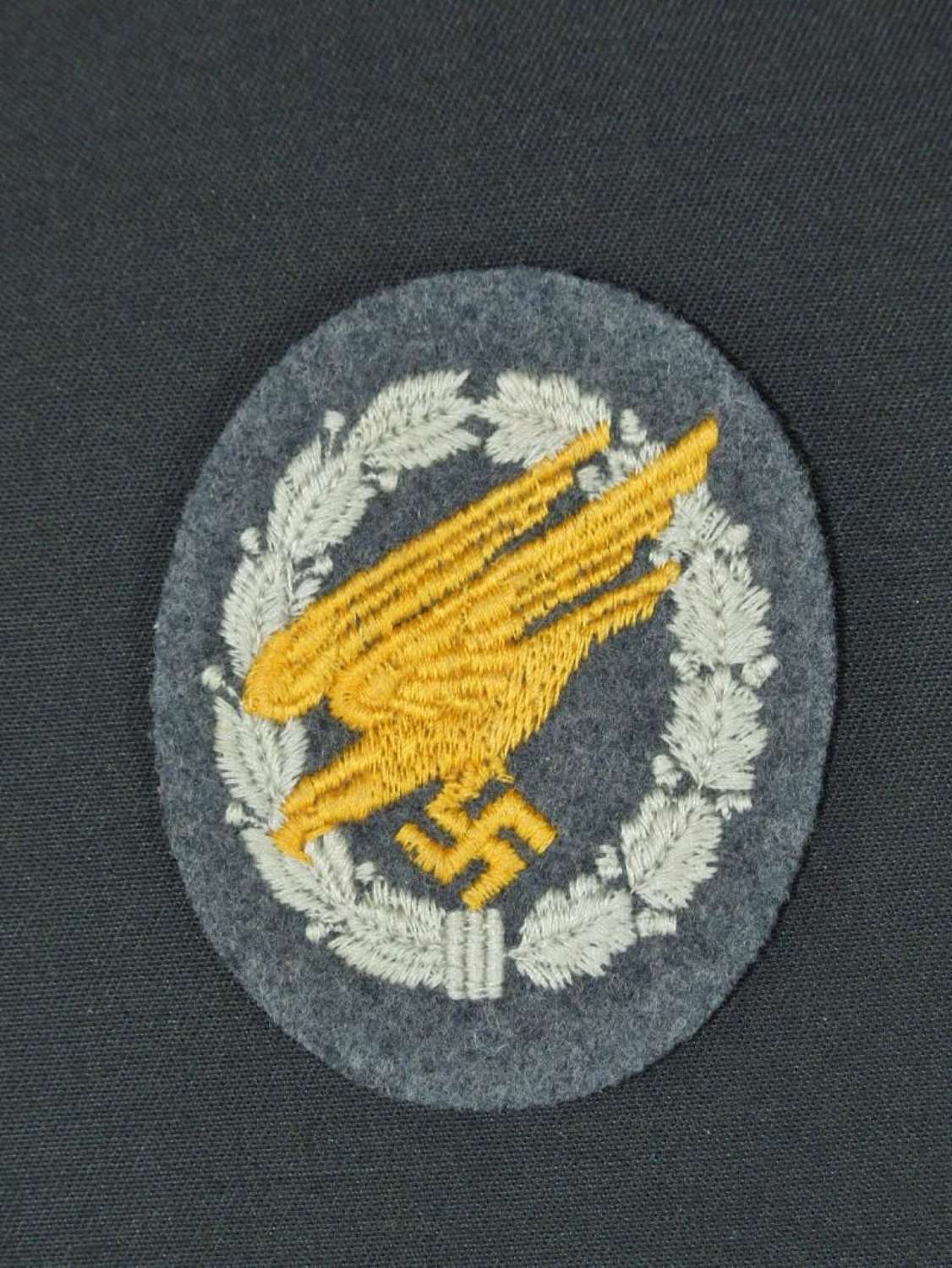 Luftwaffe Fallschirmjager Qualification Badge in Cloth