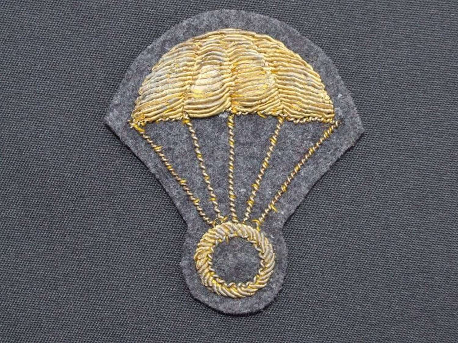 WW11 Italian Paratroop Officer's Sleeve Insignia