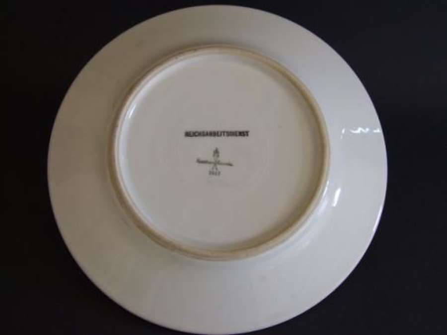 RAD Mess Hall Dining Plate