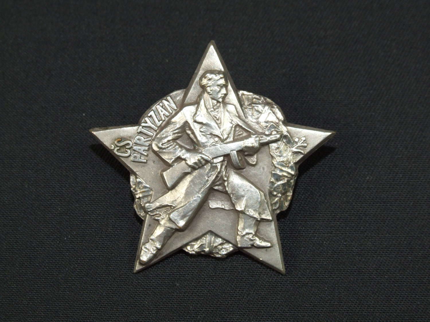 Czechoslovak Partisan Badge