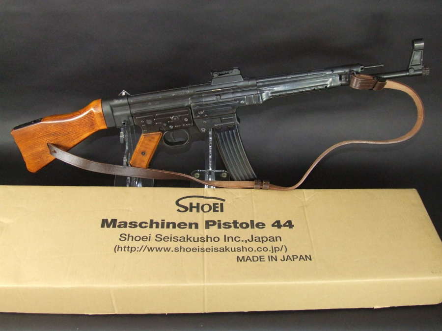 Shoei MP44 replica