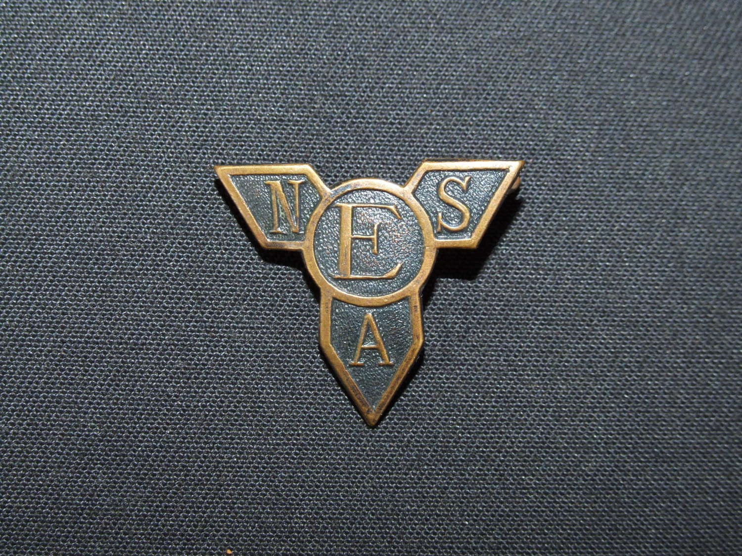 WW2 ENSA Cap or Lapel badge in Bronze