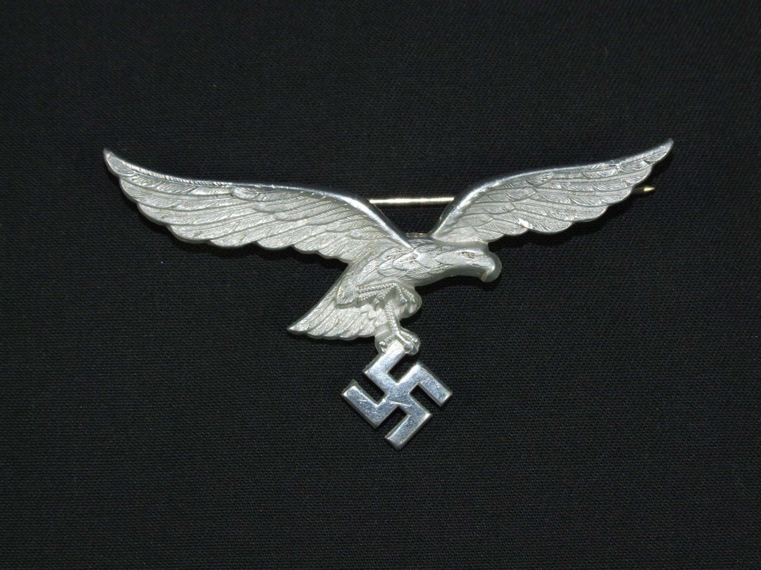 Luftwaffe Officer's Aluminium Breast Eagle