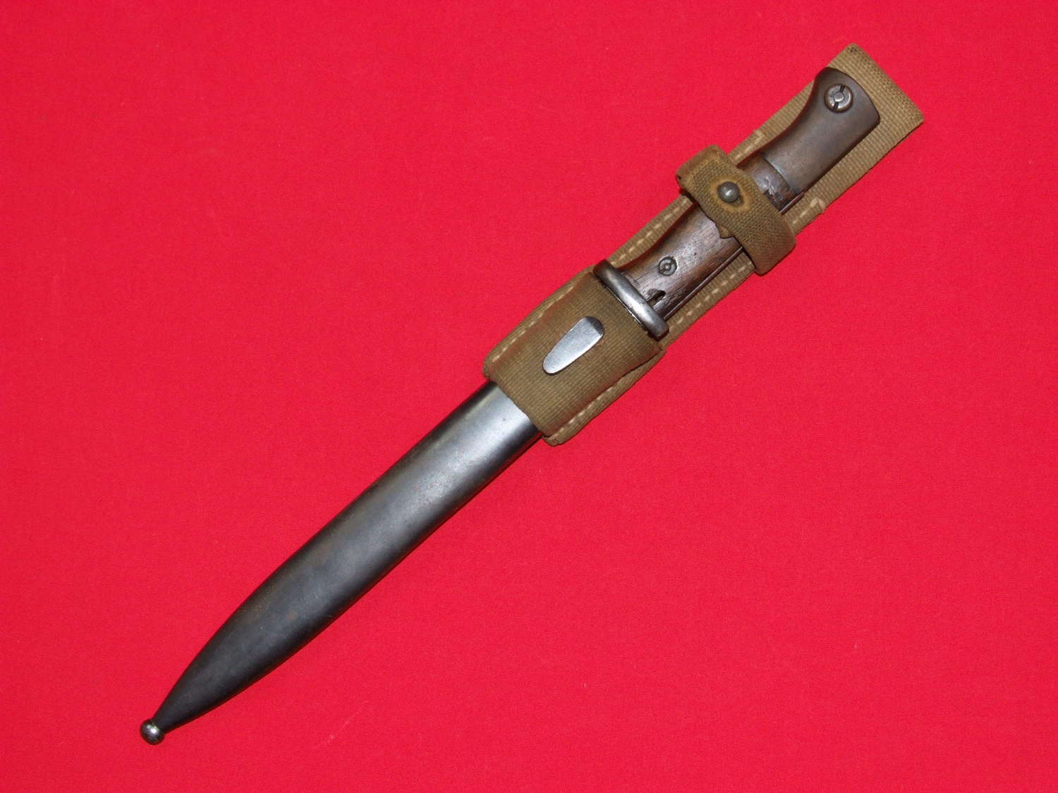 1942 Dated Tropical Frog and S89/98 Bayonet