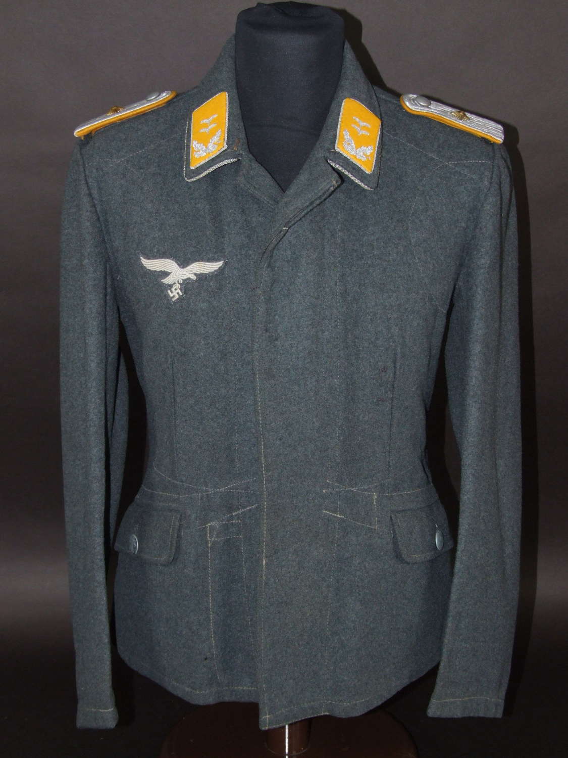 Issue Luftwaffe Fliegerbluse To an Officer