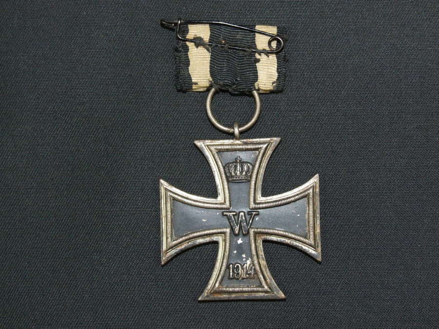 WW1 Iron Cross Second Class with Short Pin Back Ribbon