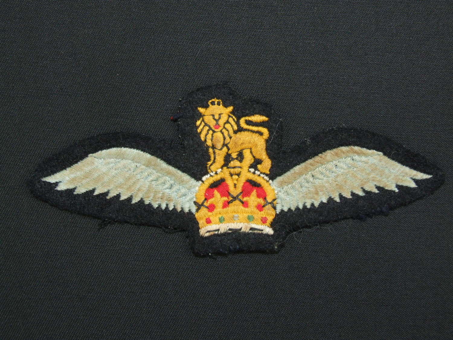 KIngs Crown Army Badge of Flying