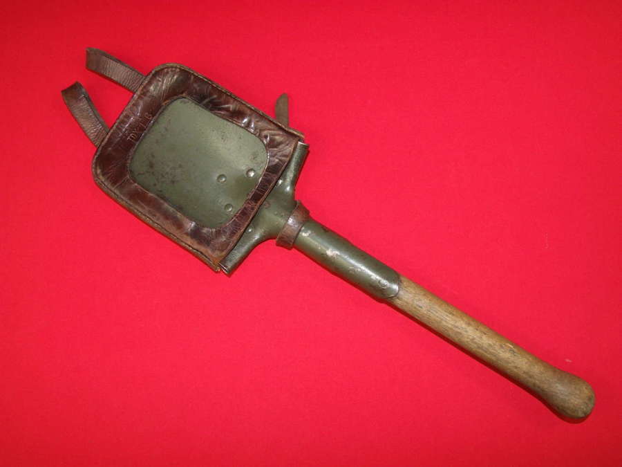 WW1 German Entrenching Tool and Carrier - 1916 Dated