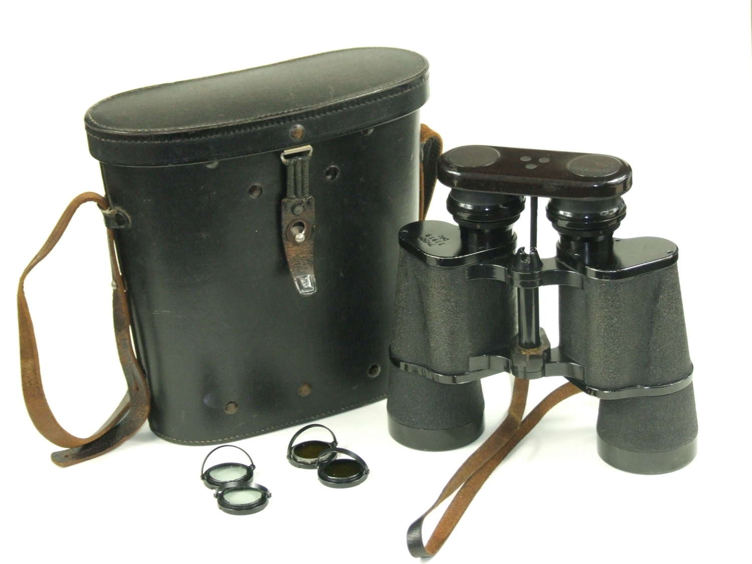 Kriegsmarine Zeiss Gas Mask Ocular Binoculars and Case