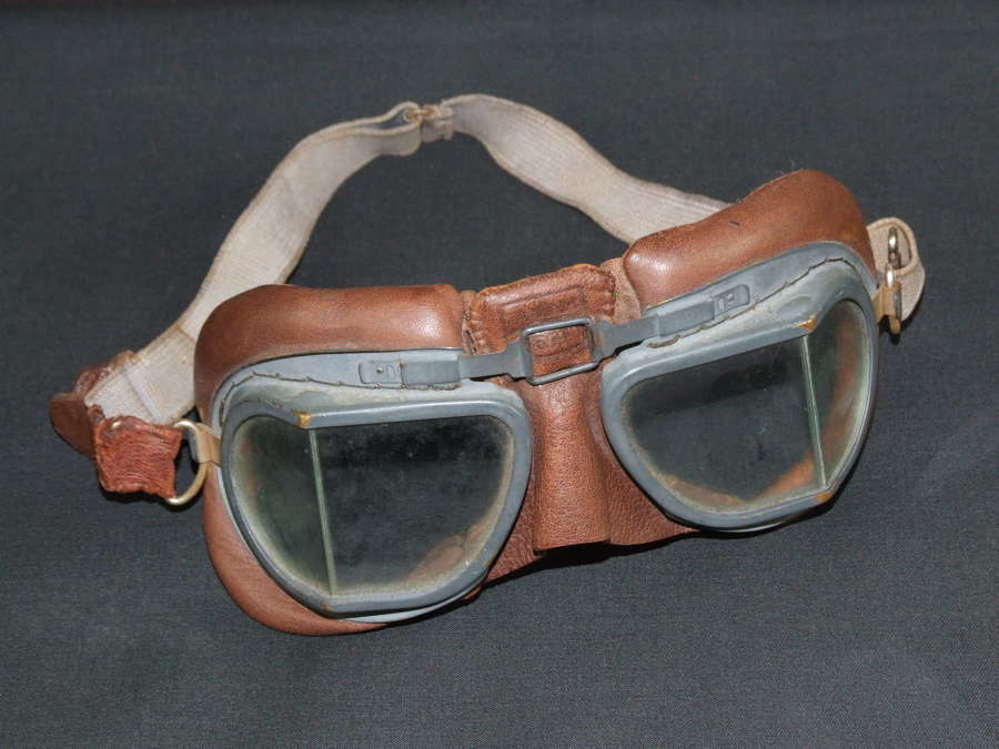 Early RAF MkV111 Goggles with rectangular Wire Bridge Piece