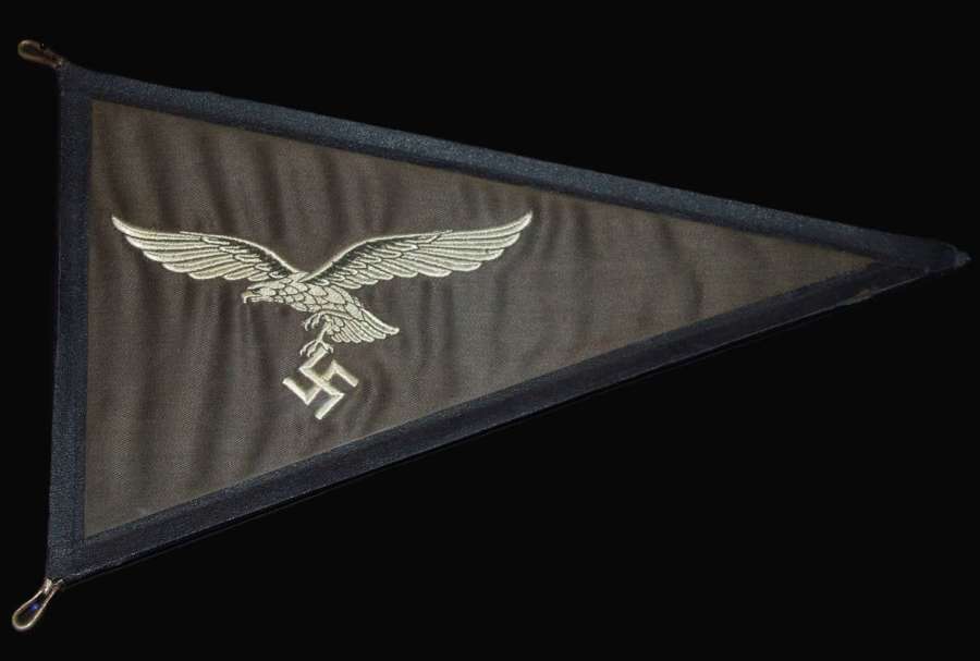Luftwaffe Officer's Car Pennant in Celluloid Cover