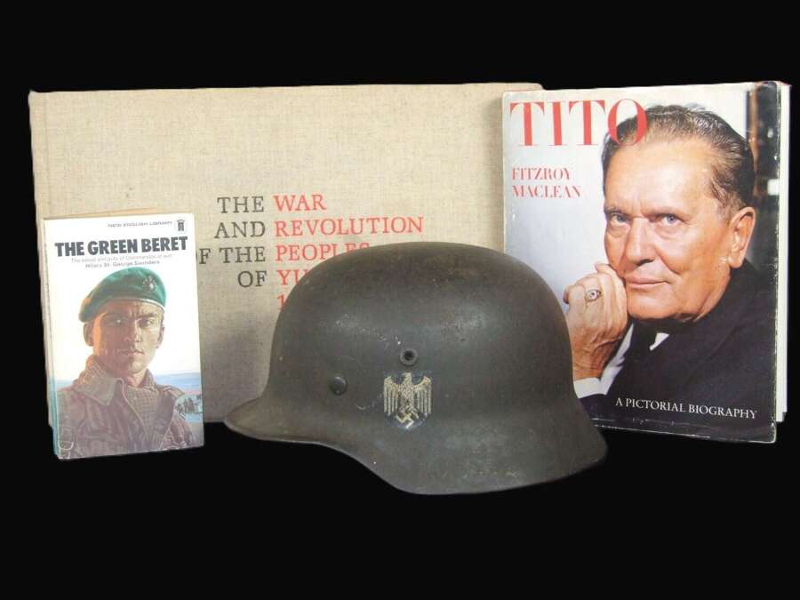SD Heer M40 Helmet with History, KIA with Nr 2 Commando Albania + Commando Signatures