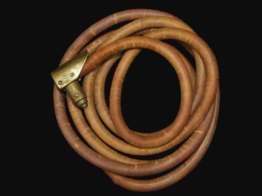 Early RAF Oxygen Hose for a D Type Oxygen Mask