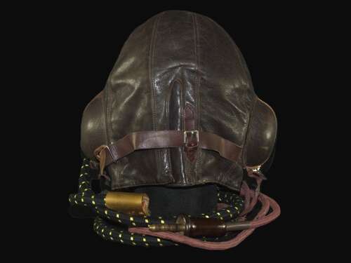 RAF B Type 1939 Size 4 with D Type Oxygen Mask