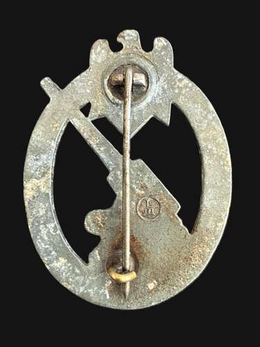 Army Flak Badge in Zinc by an Unknown Maker