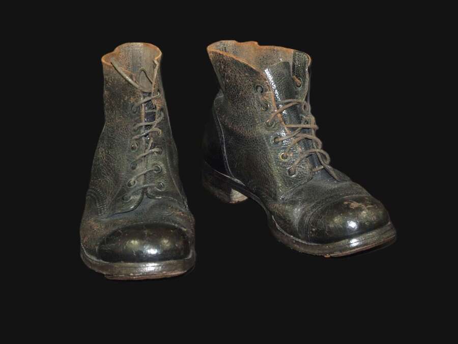 Size 8 1945 Dated British Army Marching Boots
