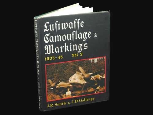 Luftwaffe Camouflage & Markings 1935-45 (3 volumes)