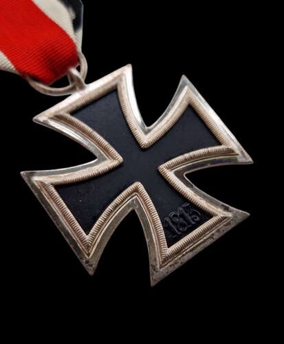1939 Iron Cross Second Class by Wächtler und Lange marked 100.