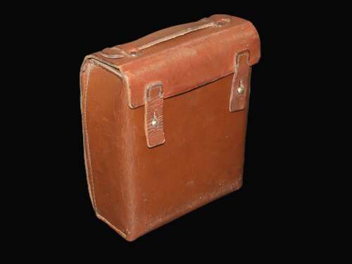 1939 Dated Field Dressing Kit and Medic;s Armband