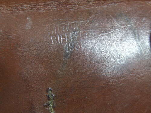 1939 Dated Field Dressing Kit and Medic;s Armband