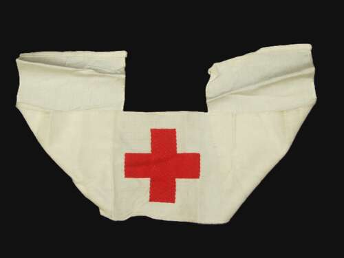 1939 Dated Field Dressing Kit and Medic;s Armband