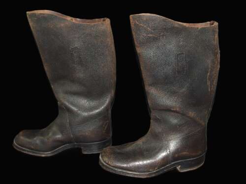 1943 Dated Royal Navy High Boots