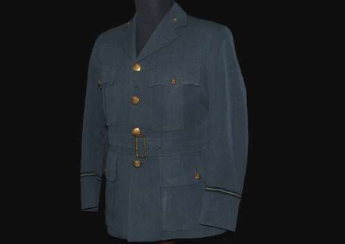 WW2 WAAF Officer's Tunic / Jacket. F/O Auxiliary Air Force