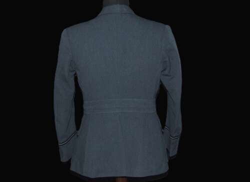 WW2 WAAF Officer's Tunic / Jacket. F/O Auxiliary Air Force