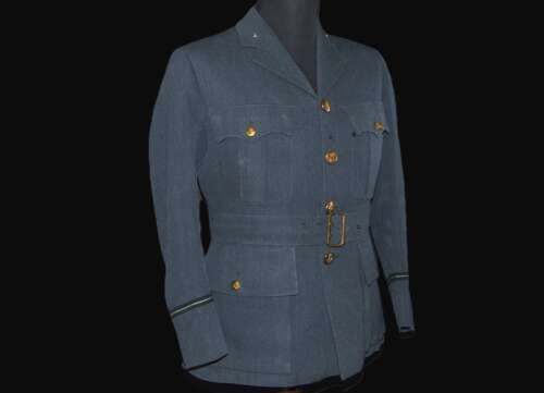 WW2 WAAF Officer's Tunic / Jacket. F/O Auxiliary Air Force