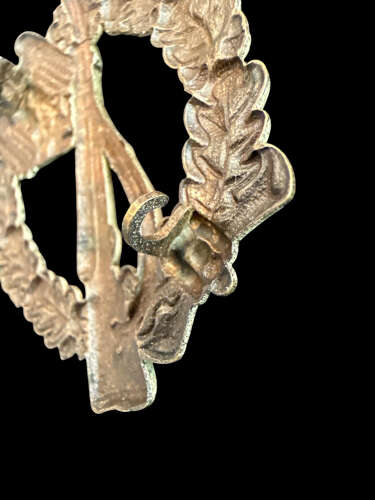 Otto Schickle of Pforzheim made Infantry Assault Badge in Silver.