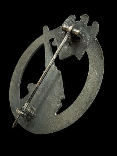 Non Maker Marked Army Flak Badge. F&B?