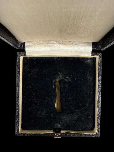 Cased Spange to the Iron Cross First Class by Deumer