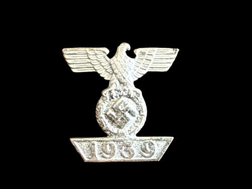 Boxed Spange to the 1939 Iron Cross Second Class
