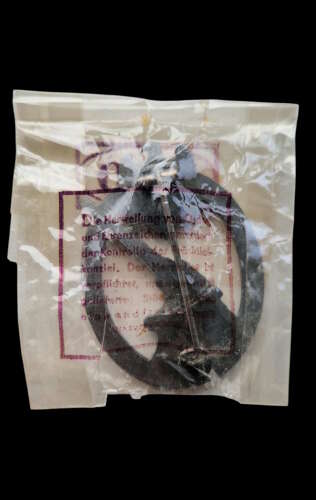 Army Flak Badge in LDO cellophane packet by Alois Rettenmaier.
