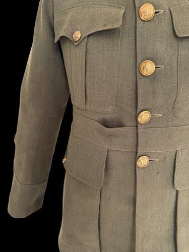 Attributed WW1 Warrant Officer Tunic With Battle Insignia - 1/8th Lancashire Fusiliers