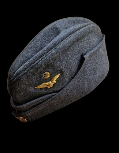 RAF Officer's Field Service Cap Size 7 1/4 1945 Dated.