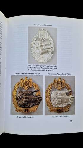 Die Auszeichnungen des GrossDeutschen Reichs book by Dr Doehle Reprint 2000.