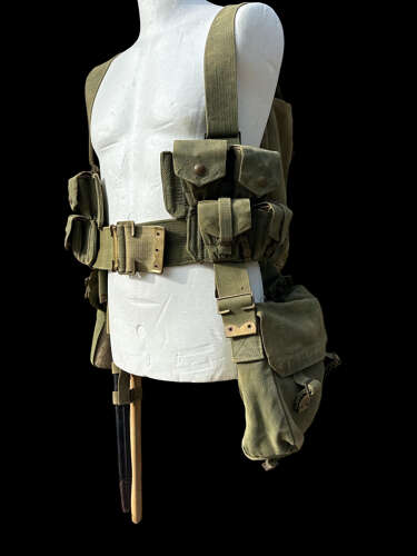 Complete Set of WW1 British 1908 Pattern Webbing with Entrenching Tool and 1907 Bayonet.