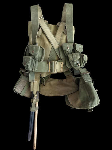 Complete Set of WW1 British 1908 Pattern Webbing with Entrenching Tool and 1907 Bayonet.