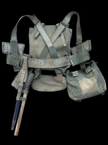 Complete Set of WW1 British 1908 Pattern Webbing with Entrenching Tool and 1907 Bayonet.