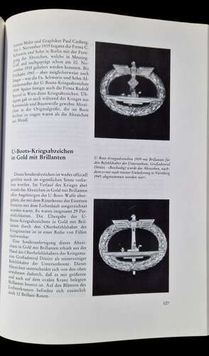 German language medal book Auszeichnungen des Deutschen Reiches 1936-1945 by Kleitmann.